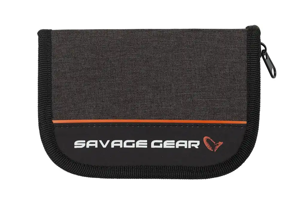 Savage Gear ZIPPER WALLET1 HOLDS 12 AND FOAM 17x11CM csalitartó táska Dagaanbieding